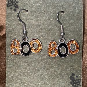 ‼️SOLD‼️ Halloween BOO Earrings